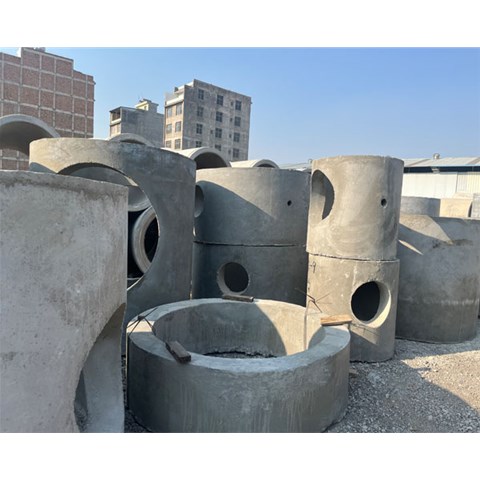曲靖混凝土井筒的壁厚設(shè)計(jì)，是依據(jù)哪些具體參數(shù)和實(shí)際需求來確定的？